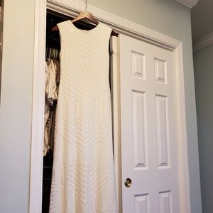 Vera Wang Off White Evening / Formal Wedding Dress